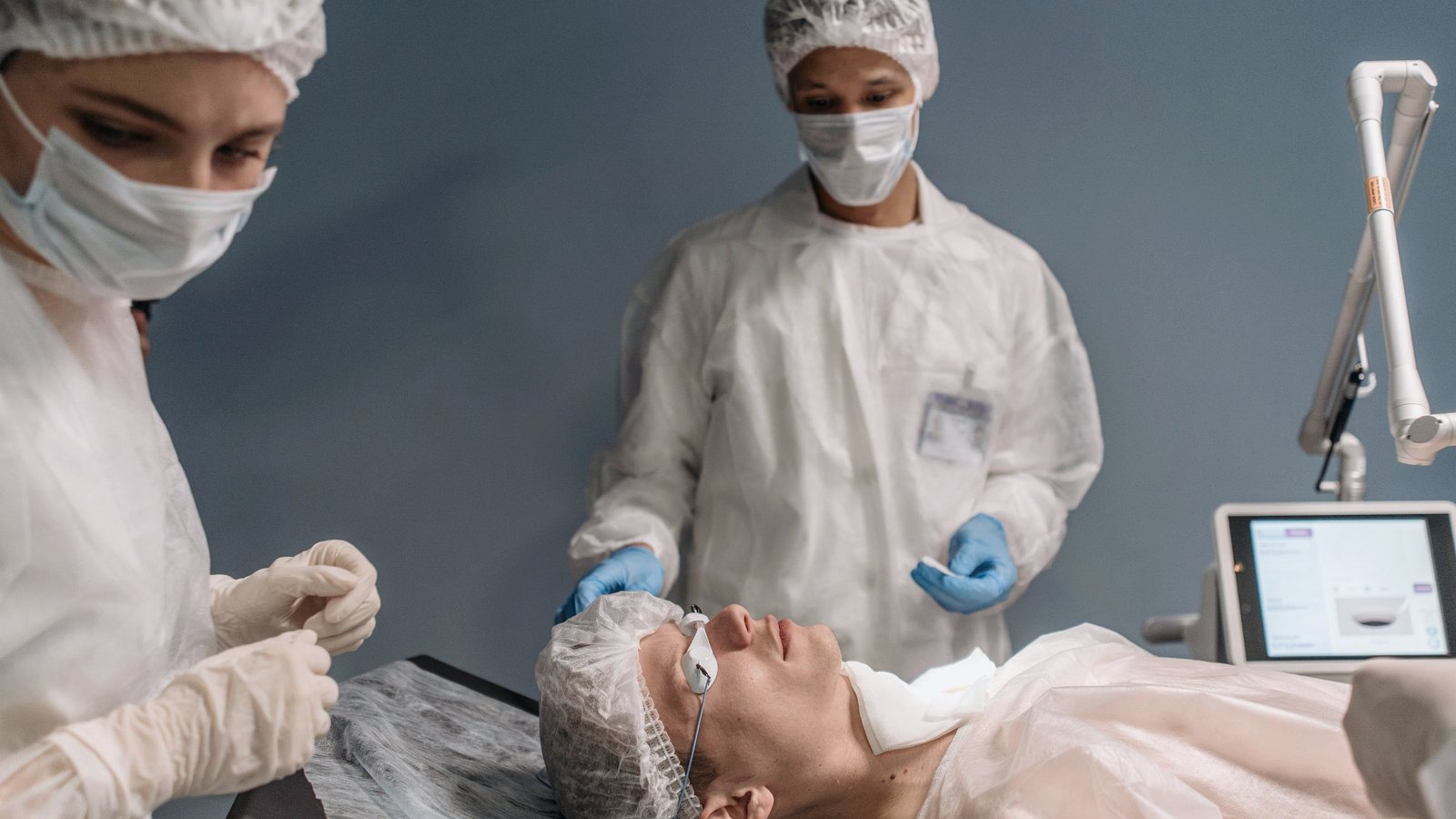 Cómo prepararse para una cirugía de cerebro: guía práctica — Dr. Carlos A. Noreña Osterroth